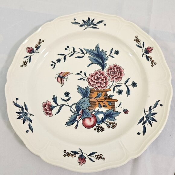 Wedgwood England Williamsburg Potpourri Appetizer Bread & Butter Plates - 3 - Picture 10 of 15